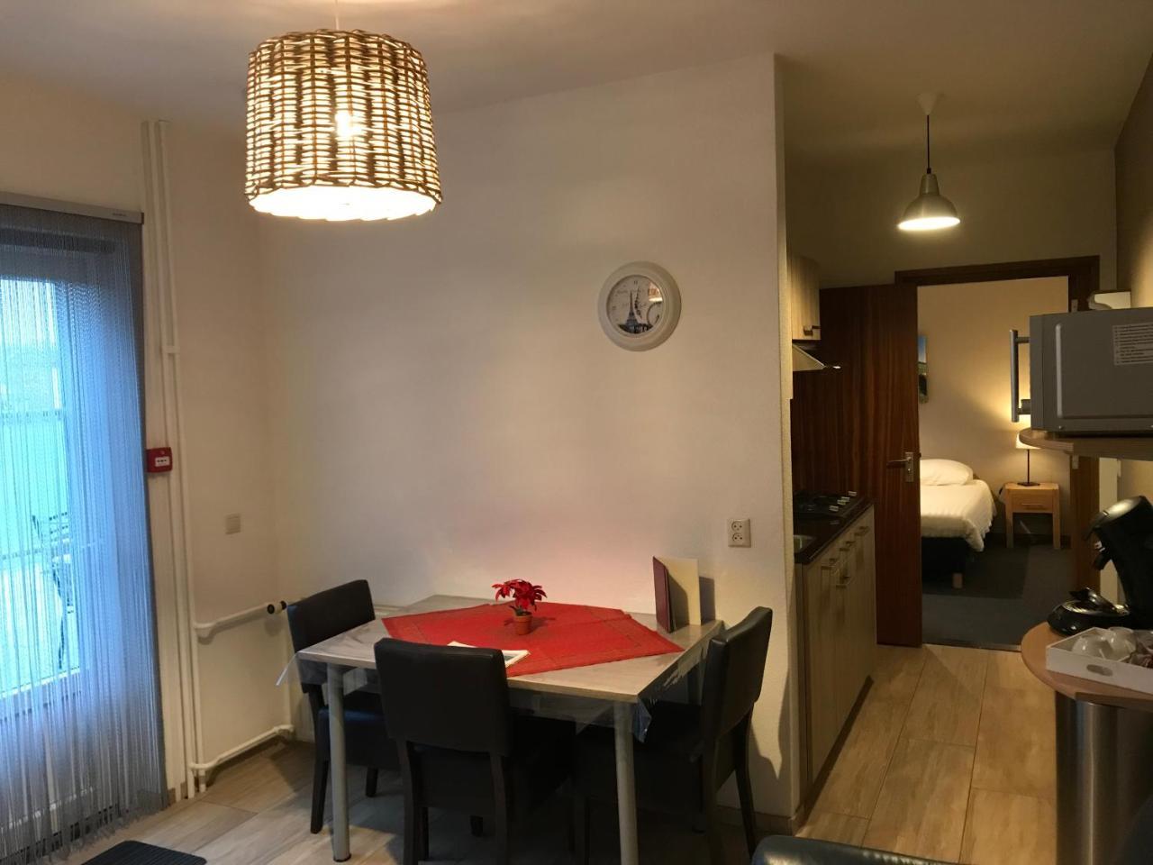 Appartementen De Zegelskoel Heijenrath Extérieur photo